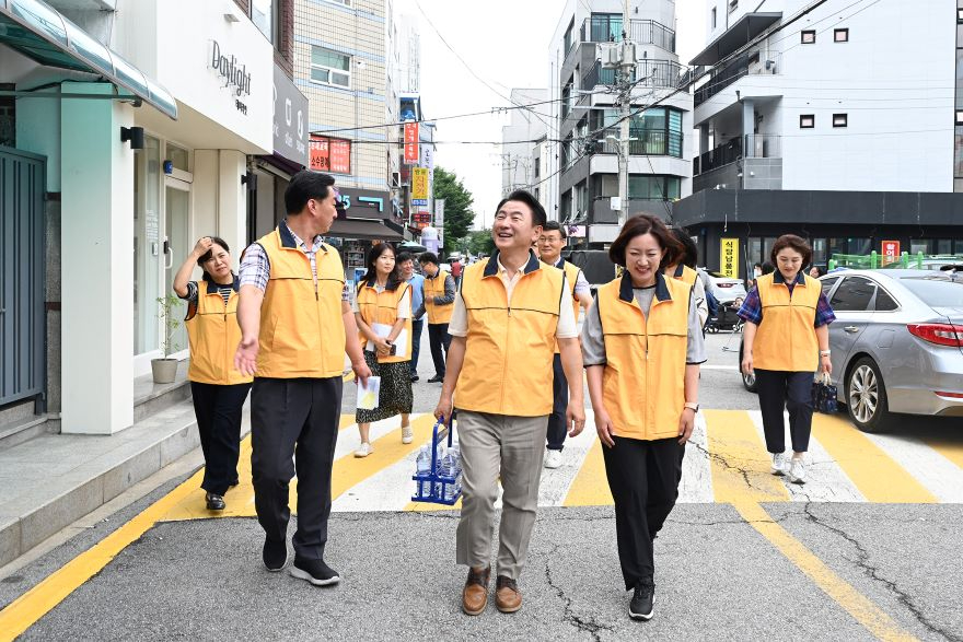 1.시민소통과(의정부 '모두의돌봄' 실현)4-수(水)색대 활동.jpg