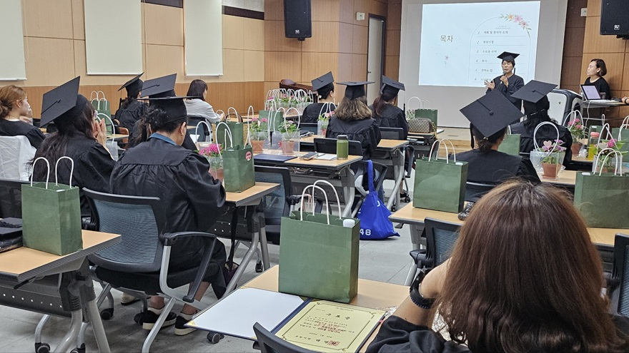 [포맷변환]3-1 포천시, ‘지역강사 역량 강화 기본교육’ 수료식 성료.jpg