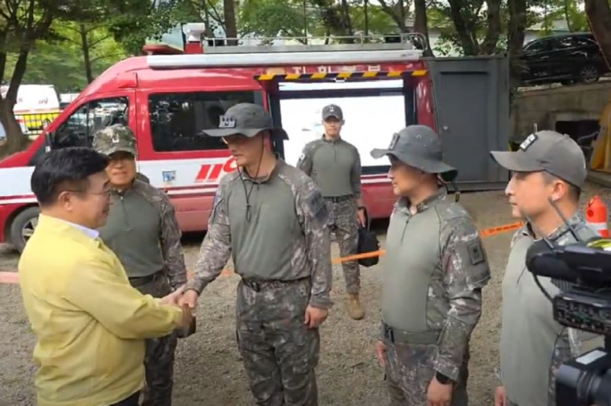 군인격려.JPG