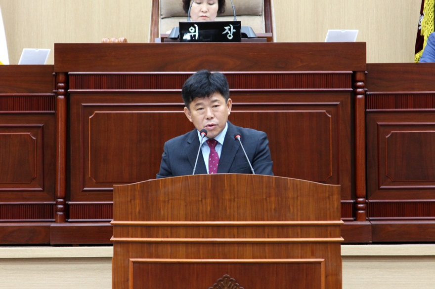 20250808_제295회 임시회 2차 본회의 (5).JPG