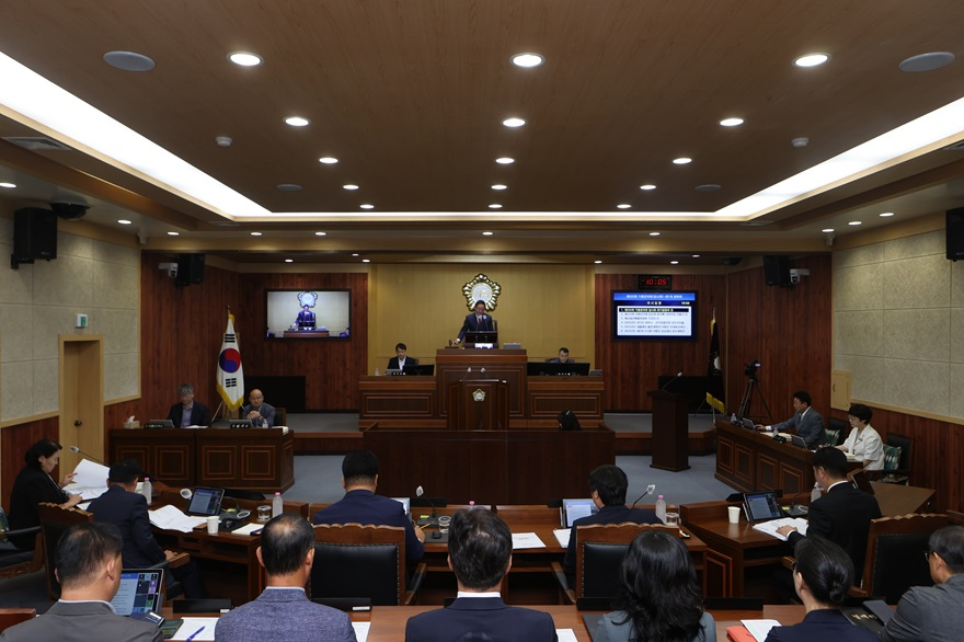 20250901 보도자료(가평군의회 제332회 임시회 개회).JPG