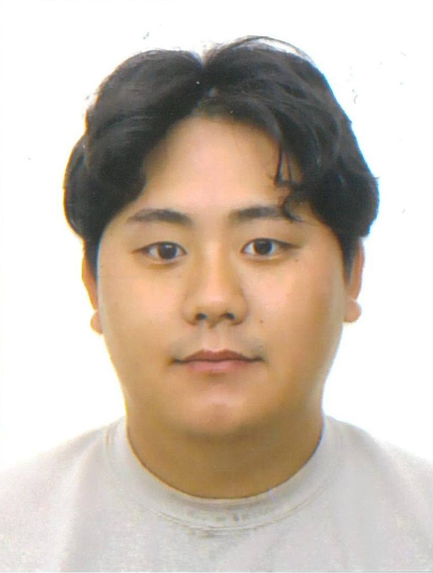 1-1 포천을 빛낸 ‘2025 포천 청년대상’ 수상자 선정(사회경제부분 현주용).jpg