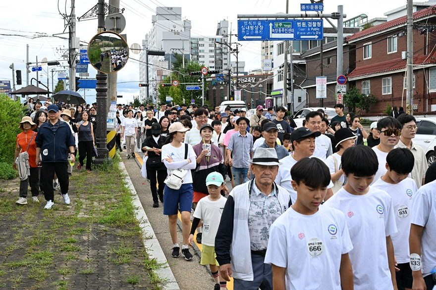 1.체육과(의정부시, 스포츠와 문화가 어우리진 '2025 가을밤의 체육인 페스티벌' 성료)4.JPG