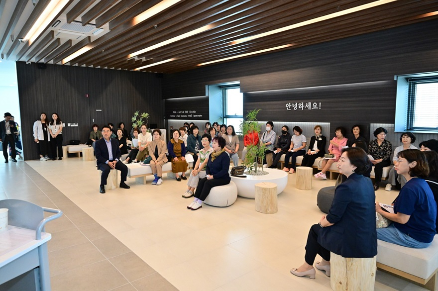 4-3 포천시, 아이돌봄 지원사업 2차 아이돌보미 집담회 개최.jpg