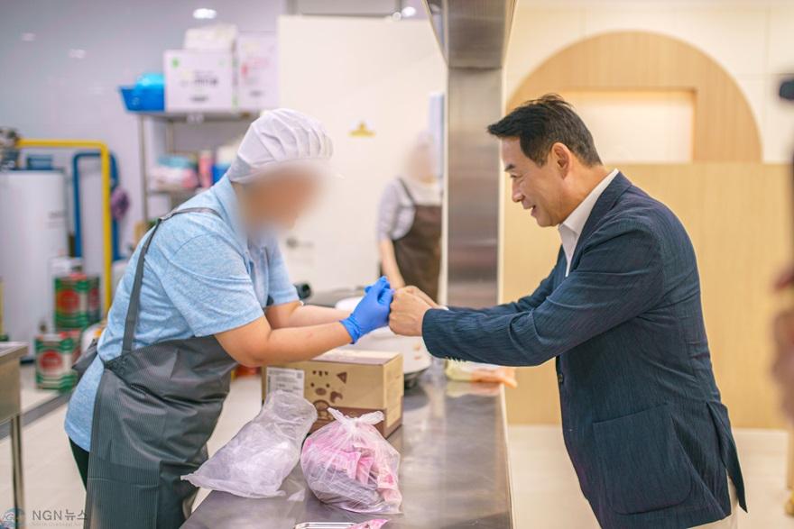 백영현_두런두런3.jpg
