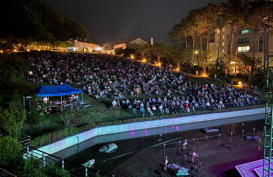 2.연천군 여름 콘서트 「별이 빛나는 밤에」 1,400여 명 관객 모여 성황2.png