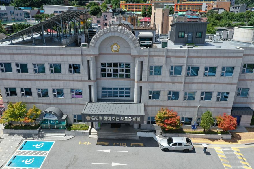 가평군의회2드론.JPG