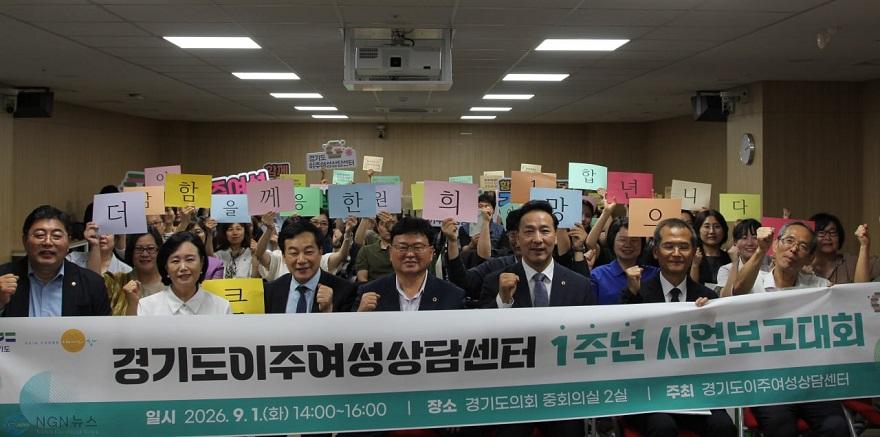 단체사진.jpg