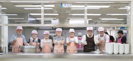 연천군의회, 개원 3주년 맞아 어르신 위한 뜻깊은 나눔 실천
