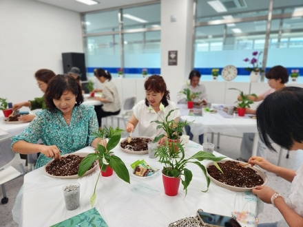 의정부시, 돌봄 종사자 위한 ‘문예숲에서 마음힐링’ 프로그램 운영