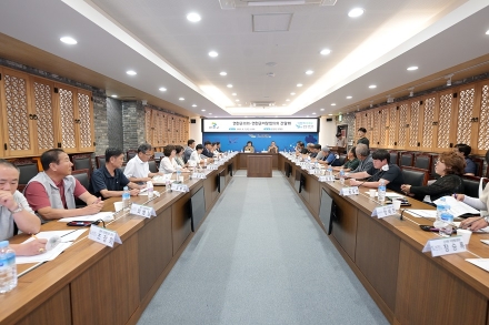 연천군의회, 이장협의회와 간담회 개최…주민과의 소통 강화