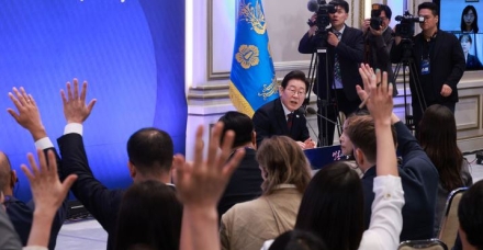이재명 대통령, 지방 지원 강화 약속… '수도권 규제 역차별' 4개 군에 힘 실릴까
