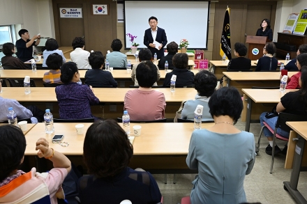 여성정치 활성화 논의…의정부시, 21세기여성정치연합 간담회 열어