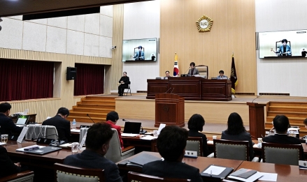 연천군의회, 제300회 임시회 개회