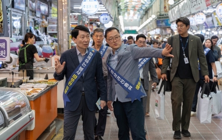 경상원, 의정부제일시장서 ‘전통시장 이용의 날’ 진행…장보기·식당 이용 등 실천
