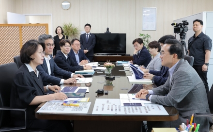 추미애 지사, 박홍근 기획예산처 장관 만나 재정위기 극복 위한 협조, 경기남부광역철도 국가철도망 반영 요청