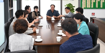 제10대 연천군의회, 대한노인회 연천군지회·보훈단체협의회 방문…소통·협력 강화