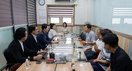 경상원, 김포 모아패션아울렛 상권 현장 방문…우수 운영사례 공유