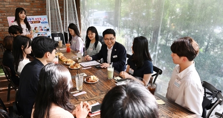 김원기 의정부시장, 민원공무원과 ‘카페&펍 무지개’…현장 고충 듣고 조직문화 소통