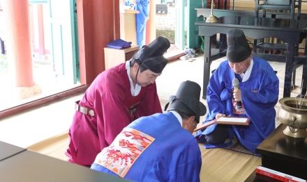 가평군의회, 가평군향교 고유례 참석