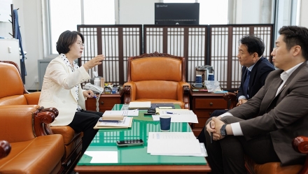 추미애 경기도지사, 이광재 국회 예결위원장 만나 2027년 경기도 주요 국비 사업 2,446억 원 증액 요청