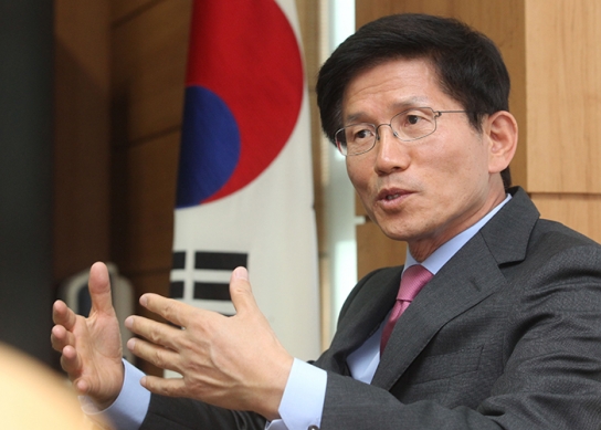 김문수 전 경기지사, "보트피플 안되려고 윤석열 지지합니다."