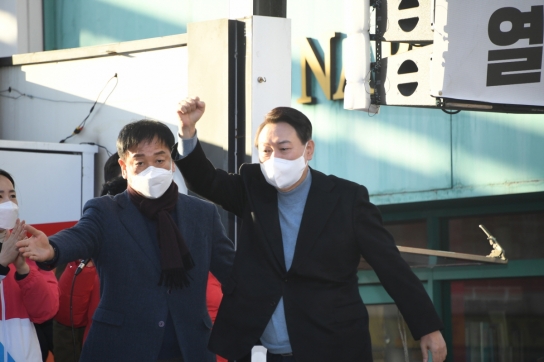 유세기획단장이 털어놓은 대선 뒷얘기와 ‘상남자’ 윤석열