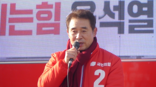 "포천시장 도전 본격화"...백영현, 전 소흘읍장 예비후보 등록