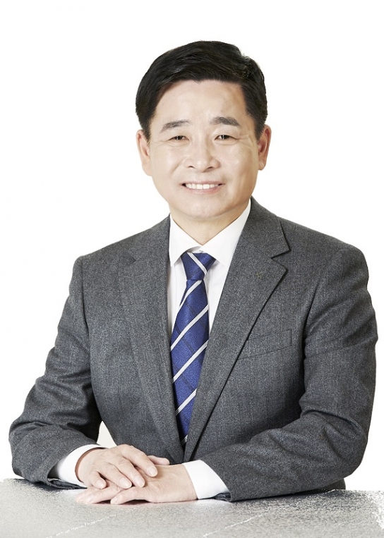더불어민주당 송기욱 가평군수 후보 “결과 받아들이고 가평 정치 성공 적극 협조”