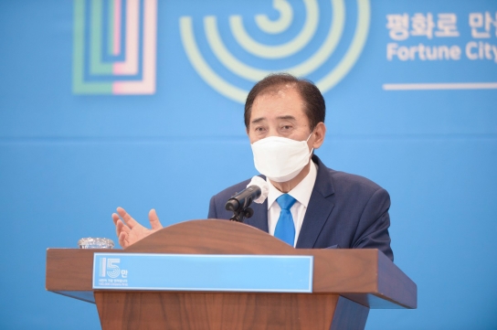 [속보] 더불어민주당, 포천·가평 지역위원회는 박윤국 직무대행 체제로 확정