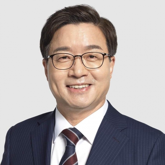 김동연 지사, 경제부지사에 염태영 전 수원시장 내정 도정자문회의 위원장에는 강성천 전 중기부 차관 위촉 예정