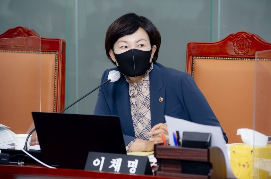 이태원 참사 관련 '안전불감증'..."도로는 너비 4m 이상 확보해야"