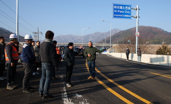 주광덕 남양주시장, 수도권 제2순환고속도로(화도~포천) 건설 현장 로드체킹...“설 연휴 전 개통” 주문