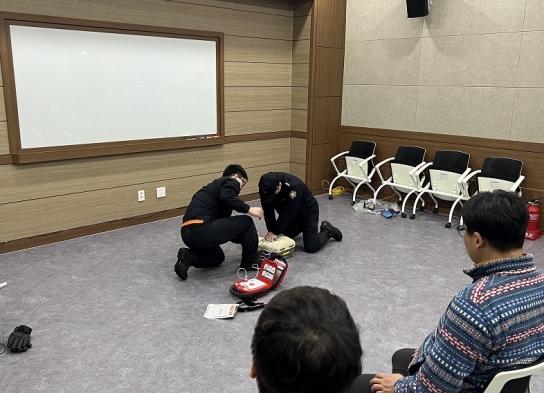 연인산도립공원, 봄철 안전사고 예방에 힘 모으다