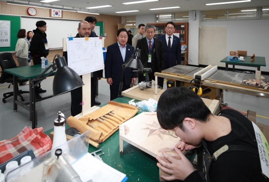 주광덕 남양주시장, 경기도 기능경기대회 참관차 남양주고 방문... 교육 간담회 시간도 가져