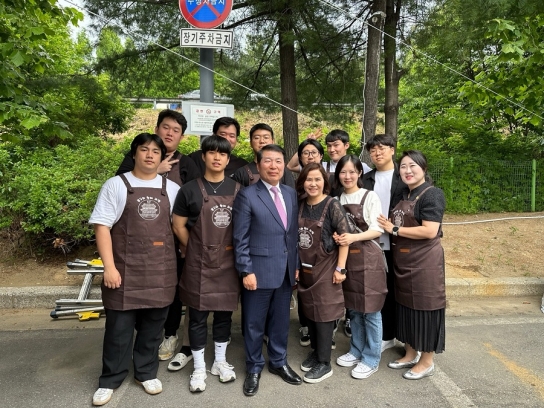 구리시 동구동 새마을 이웃나눔 바자회,  동구동을 따뜻하게 밝히다!