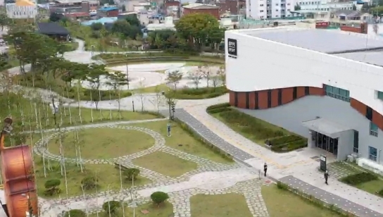가평군 군민의 날, 축소된 예산 속의 위태로운 행사
