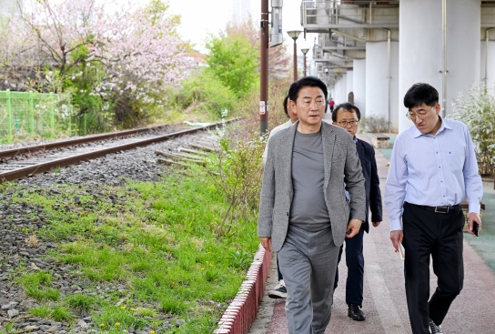 의정부시, 철도 고가하부 및 우정지구 중랑천 제방 현장 점검