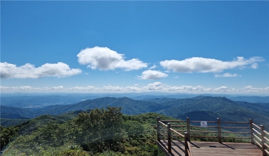 경기도, “연인산도립공원, 자연과의 숲체험에 초대합니다!”