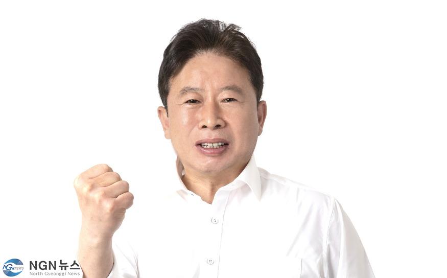 [꾸미기] 주먹서태원뽀샵 (1).jpg