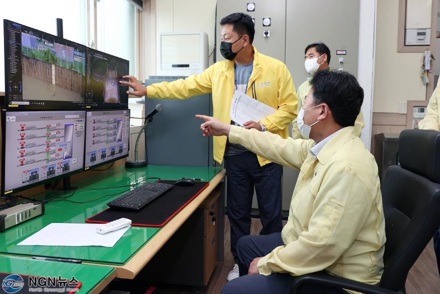 보도1 가평군수, 잇따른 호우 대응을 위한 재난상황 긴급 점검.jpg
