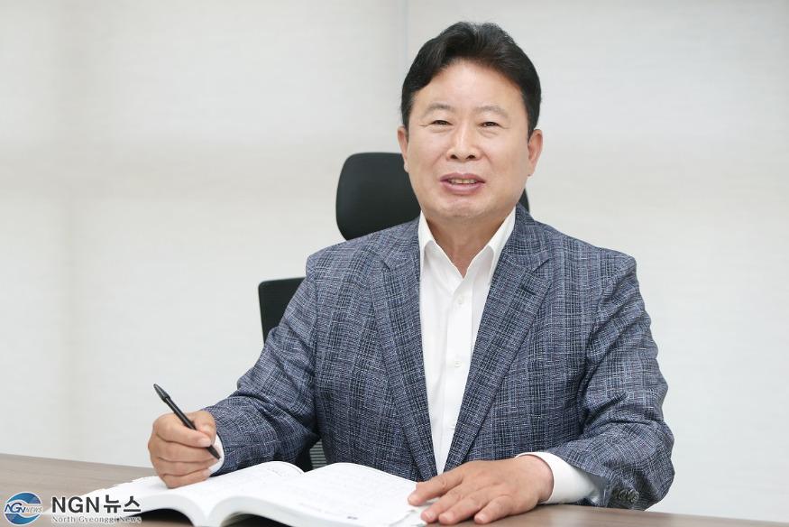 서태원 가평군수(1).jpg