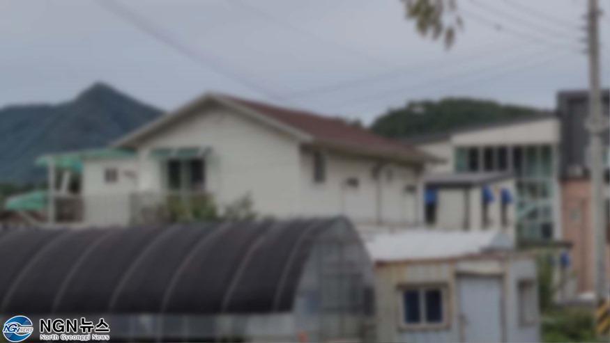 (0927)[진접읍]남양주시 진접읍 주민자치회-진접읍 지역사회보장협의체, 지역사회와 함께하는 추석 꾸러미 나눔 실천(사진1).jpg