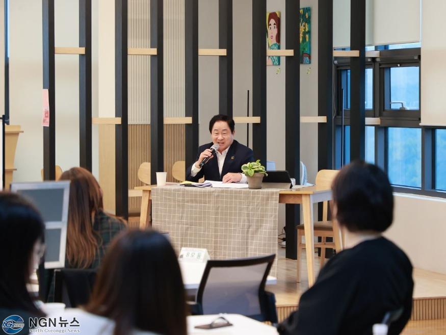 주광덕1.JPG