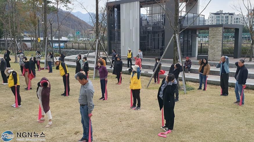 (1113)[진접읍]남양주시 진접읍 주민자치회, 이웃과 함께하는 ‘하나!둘!셋! 건강체조교실’ 운영(사진1).jpg