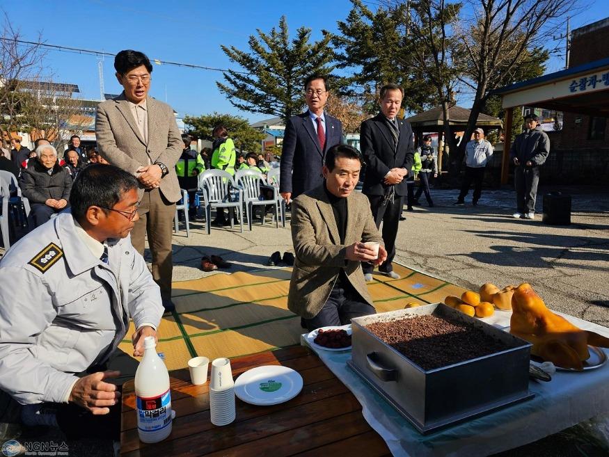 1-1 관인면, 자율방범대 순찰차량 무사고 안전 기원제 개최.JPG