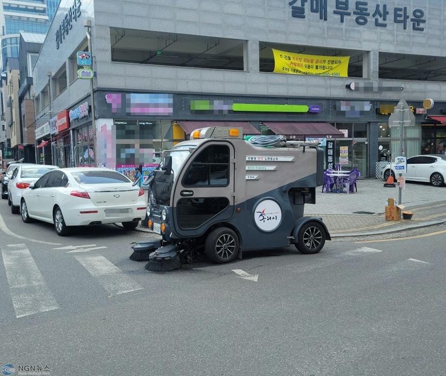 0322 구리시 갈매동  전기청소차 운행 개시.jpg
