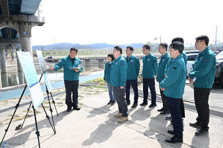 0328 백경현 구리시장  여름철 자연재난 대비 인명피해 우려지역 현장점검(3).JPG