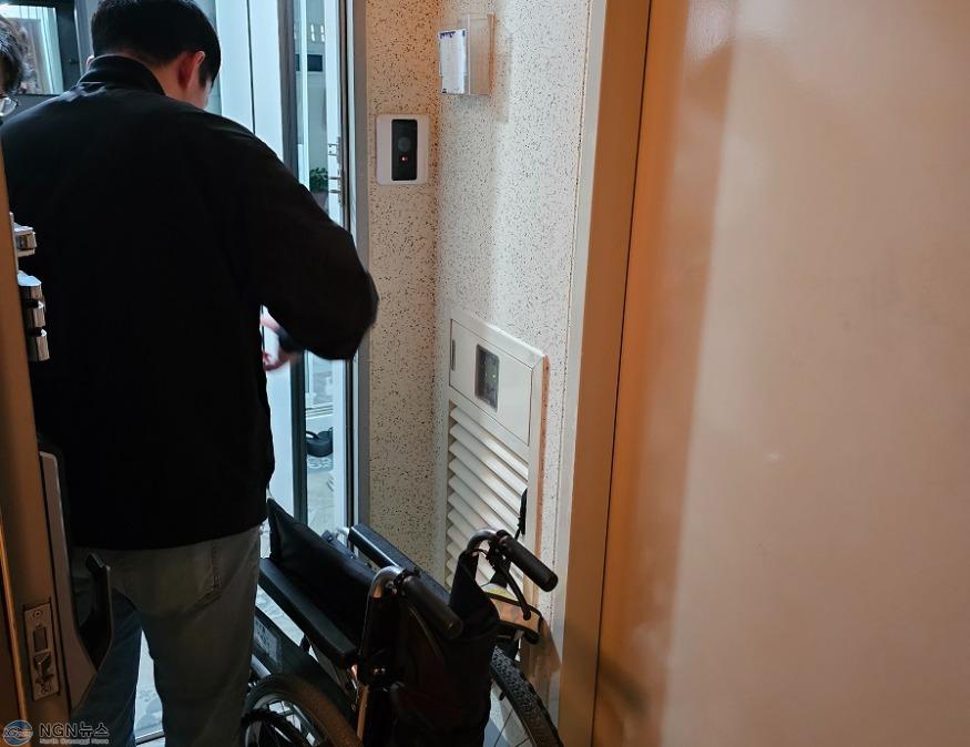 0401 구리시, 동구동 「찾아가는 휠체어 대여 사업」 큰 호응.jpg
