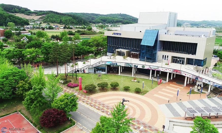 (사진)5. 시설관리공단, 고용부 주관 일·생활 균형 캠페인 참여 기업 3회 연속 선정.png